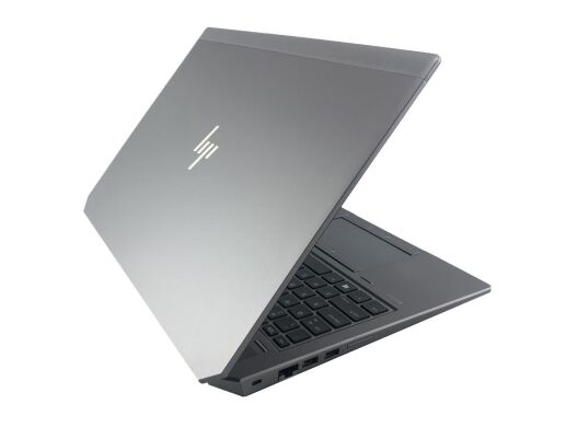 Мобільна робоча станція HP ZBook 15 G5 / 15.6" (1920x1080) IPS / Intel Core i7-8750H (6 (12) ядра по 2.2 - 4.1 GHz) / 16 GB DDR4 / 240 GB SSD / nVidia Quadro P1000, 4 GB GDDR5, 256-bit / WebCam