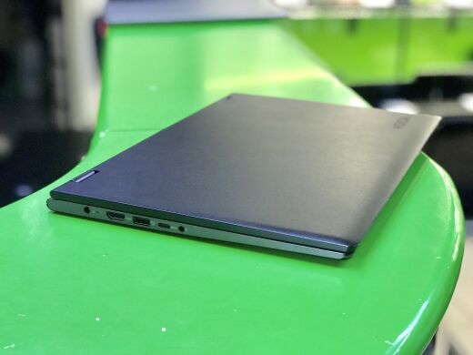 Lenovo Yoga 530-14ARR / 14" (1920x1080) IPS, touchscreen / AMD Ryzen 5-2500U (4 (8) ядра по 2.0 - 3.6 GHz) / 8GB DDR4 / 256GB SSD