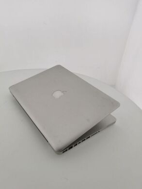 Ноутбук Apple MacBook Pro A1278 / 13" (1280x800) TN / Intel Core 2 Duo E8400 (2 ядра по 3.0 GHz) / 6 GB DDR3 / 128 GB SSD / nVidia GeForce 320m / WebCam  Ноутбук Apple MacBook Pro A1278 / 13" (1280x800) TN / Intel Core 2 Duo E8400 (2 ядра по 3.0 GHz) / 6 GB DDR3 / 128 GB SSD / nVidia GeForce 320m / WebCam