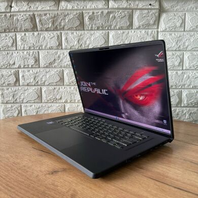Ігровий ноутбук Asus ROG Zephyrus M16 GU603HM / 16" (2560x1600) IPS / Intel Core i9-11900H (8 (16) ядер по 2.5 - 4.9 GHz) / 16 GB DDR4 / 512 GB SSD / nVidia GeForce RTX 3060, 6 GB GDDR6, 192-bit / WebCam