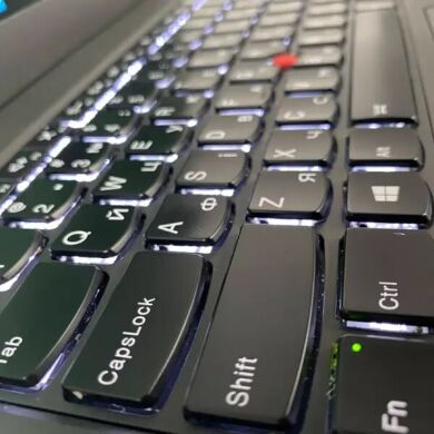 Ультрабук Б-клас Lenovo ThinkPad T460 / 14" (1920x1080) IPS / Intel Core i5-6300U (2 (4) ядра по 2.4 - 3.0 GHz) / 8 GB DDR4 / 256 GB SSD / Intel HD Graphics 520 / WebCam / TouchID