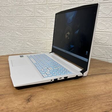 Ігровий ноутбук MSI Sword 15 A11UD / 15.6" (1920x1080) IPS / Intel Core i7-11800H (8 (16) ядер по 2.3 - 4.6 GHz) / 8 GB DDR4 / 512 GB SSD / nVidia GeForce RTX 3050 Ti, 4 GB GDDR6, 128-bit / WebCam