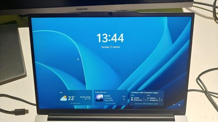 Ультрабук Lenovo ThinkPad E14 5 Gen Aluminium / 14" (1920х1200) IPS / AMD Ryzen 5 7530U (6 (12) ядер по 2.0 - 4.5 GHz) / 16 GB DDR4 / 256 GB SSD / AMD Radeon RX Vega 7 / WebCam