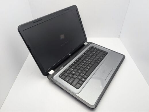 Ноутбук HP Pavilion g6-1195sg / 15.6" (1366x768) TN / AMD Phenom ll P960 (4 ядра по 1.8 GHz) / 6 GB DDR3 / 640 GB HDD / AMD Radeon HD 6470M, 512 MB GDDR3, 64-bit / WebCam / DVD-ROM