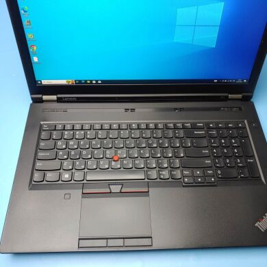 Мобільна робоча станція Lenovo ThinkPad P71 / 17.3" (1920x1080) IPS / Intel Core i7-7700HQ (4 (8) ядра по 2.8 - 3.8 GHz) / 16 GB DDR4 / 512 GB SSD / nVidia Quadro M620, 2 GB GDDR5, 128-bit / WebCam / Win 10 Pro
