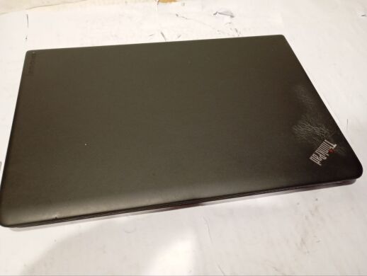 Ноутбук Б-клас Lenovo ThinkPad E560 / 15.6" (1920x1080) IPS / Intel Core i5-6200U (2 (4) ядра по 2.3 - 2.8 GHz) / 16 GB DDR3 / 240 GB SSD / AMD Radeon R7 M370, 2 GB GDDR5, 128-bit / WebCam / АКБ не тримає