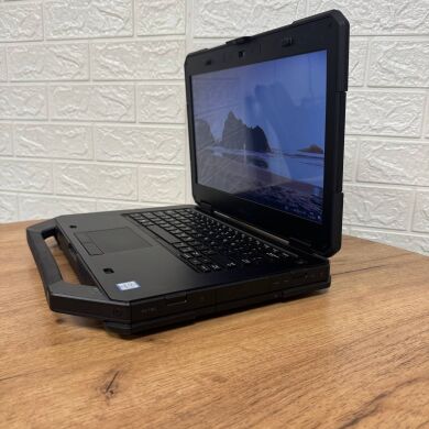 Защищенный ноутбук Б-класс Dell Latitude 5414 Rugged / 14" (1366x768) TN / Intel Core i3-6100U (2 (4) ядра по 2.3 GHz) / 8 GB DDR4 / 256 GB SSD / Intel HD Graphics 520 / WebCam Защищенный ноутбук Б-класс Dell Latitude 5414 Rugged / 14" (1366x768) TN / Intel Core i3-6100U (2 (4) ядра по 2.3 GHz) / 8 GB DDR4 / 256 GB SSD / Intel HD Graphics 520 / WebCam