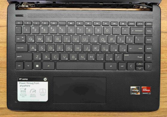 Ноутбук Б-класс HP 14-fg1003cl / 14" (1920x1080) IPS / AMD Ryzen 3 5300U (4 (8) ядра по 2.6 - 3.8 GHz) / 16 GB DDR4 / 512 GB SSD / AMD Radeon Graphics 384SP / WebCam / Windows 10 Ноутбук Б-класс HP 14-fg1003cl / 14" (1920x1080) IPS / AMD Ryzen 3 5300U (4 (8) ядра по 2.6 - 3.8 GHz) / 16 GB DDR4 / 512 GB SSD / AMD Radeon Graphics 384SP / WebCam / Windows 10