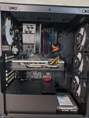 Игровой ПК 1stPlayer Ariya AY7 Tower / Intel Core i7-6700 (4 (8) ядра по 3.4 - 4.0 GHz) / 16 GB DDR4 / 500 GB SSD + 500 GB HDD / AMD Radeon RX 570, 8 GB GDDR5, 256-bit / 850W