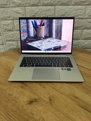 Ультрабук HP EliteBook 840 G9 / 14" (1920x1080) IPS / Intel Core i7-1255U (10 (12) ядер по 3.5 - 4.7 GHz) / 16 GB DDR4 / 512 GB SSD /  Intel Iris Xe Graphics / WebCam