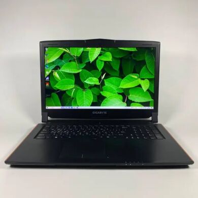 Игровой ноутбук Б-класс Gigabyte P57 / 17.3" (1920x1080) IPS / Intel Core i7-6700HQ (4 (8) ядра по 2.6 - 3.5 GHz) / 16 GB DDR4 / 512 GB SSD / nVidia GeForce GTX 1070, 8 GB GDDR5, 256-bit / WebCam / HDMI Игровой ноутбук Б-класс Gigabyte P57 / 17.3" (1920x1080) IPS / Intel Core i7-6700HQ (4 (8) ядра по 2.6 - 3.5 GHz) / 16 GB DDR4 / 512 GB SSD / nVidia GeForce GTX 1070, 8 GB GDDR5, 256-bit / WebCam / HDMI