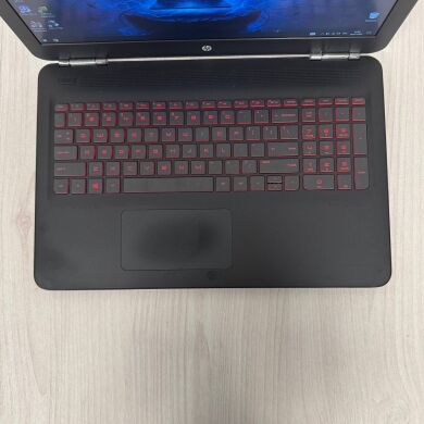 Ігровий ноутбук Б-клас HP Omen 15-ax243dx / 15.6" (1920x1080) IPS / Intel Core i7-7700HQ (4 (8) ядра по 2.8 - 3.8 GHz) / 8 GB DDR4 / 256 GB SSD NVMe / nVidia GeForce GTX 1050, 4 GB GDDR5, 128-bit / WebCam