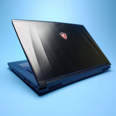 Ігровий ноутбук MSI GE72 2QE Apache / 17.3" (1920x1080) IPS / Intel Core i7-4720HQ (4 (8) ядра по 2.6 - 3.6 GHz) / 16 GB DDR3 / 128 GB SSD + 1000 GB HDD / nVidia GeForce GTX 965M, 2 GB DDR5, 128-bit / WebCam / Win 10 Home