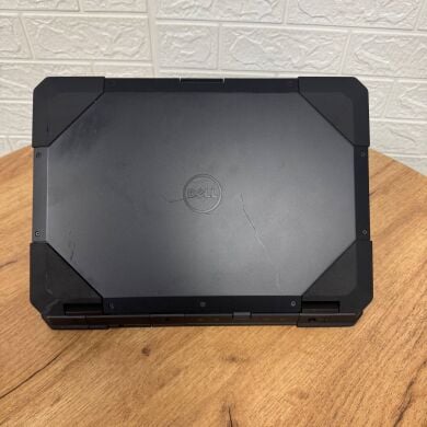 Защищенный ноутбук Б-класс Dell Latitude 5414 Rugged / 14" (1366x768) TN / Intel Core i3-6100U (2 (4) ядра по 2.3 GHz) / 8 GB DDR4 / 256 GB SSD / Intel HD Graphics 520 / WebCam Защищенный ноутбук Б-класс Dell Latitude 5414 Rugged / 14" (1366x768) TN / Intel Core i3-6100U (2 (4) ядра по 2.3 GHz) / 8 GB DDR4 / 256 GB SSD / Intel HD Graphics 520 / WebCam