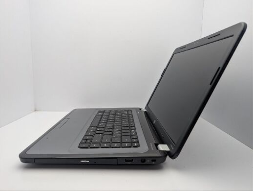 Ноутбук HP Pavilion g6-1195sg / 15.6" (1366x768) TN / AMD Phenom ll P960 (4 ядра по 1.8 GHz) / 6 GB DDR3 / 640 GB HDD / AMD Radeon HD 6470M, 512 MB GDDR3, 64-bit / WebCam / DVD-ROM