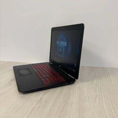Ігровий ноутбук Б-клас HP Omen 15-ax243dx / 15.6" (1920x1080) IPS / Intel Core i7-7700HQ (4 (8) ядра по 2.8 - 3.8 GHz) / 8 GB DDR4 / 256 GB SSD NVMe / nVidia GeForce GTX 1050, 4 GB GDDR5, 128-bit / WebCam