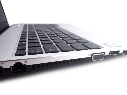 Ноутбук Fujitsu LifeBook S936 / 13.3" (1920x1080) IPS Touch / Intel Core i5-6300U (2 (4) ядра по 2.4 - 3.0 GHz) / 8 GB DDR4 / 256 GB SSD