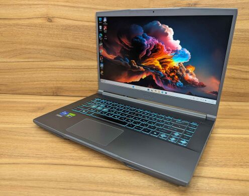 Игровой ноутбук MSI Thin 15 B12v6 / 15.6" (1920x1080) IPS / Intel Core i7-12650H (10 (16) ядер по 3.5 - 4.7 GHz) / 16 GB DDR4 / 512 GB SSD / nVidia GeForce RTX 4050, 6 GB GDDR6, 96-bit / WebCam / Windows 11