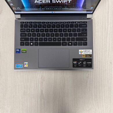 Игровой ноутбук Б-класс Acer Swift X 14 SFX14-72G / 14.5" (2880x1800) OLED / Intel Core Ultra 7 155H (16 (22) ядер по 3.8 - 4.8 GHz) / 16 GB DDR5 / 1000 GB SSD NVMe / nVidia GeForce RTX 4060, 8 GB GDDR6, 128-bit / WebCam