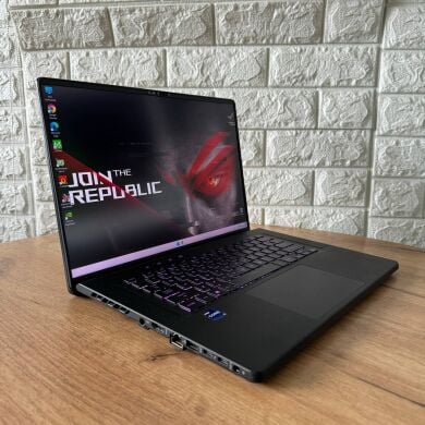 Ігровий ноутбук Asus ROG Zephyrus M16 GU603HM / 16" (2560x1600) IPS / Intel Core i9-11900H (8 (16) ядер по 2.5 - 4.9 GHz) / 16 GB DDR4 / 512 GB SSD / nVidia GeForce RTX 3060, 6 GB GDDR6, 192-bit / WebCam