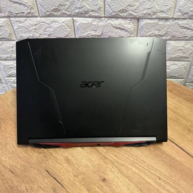 Ігровий ноутбук Б-клас Acer Nitro 5 AN515-45 / 15.6" (1920x1080) IPS / AMD Ryzen 5 5600H (6 (12) ядер по 3.0 - 4.2 GHz) / 16 GB DDR4 / 512 GB SSD / nVidia GeForce RTX 3060, 6 GB GDDR6, 192-bit / WebCam