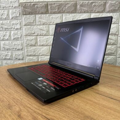 Ігровий ноутбук MSI GF63 Thin 8RD / 15.6" (1920x1080) IPS / Intel Core i7-8750H (6 (12) ядер по 2.2 - 4.1 GHz) / 8 GB DDR4 / 256 GB SSD / nVidia GeForce GTX 1050 Ti MaxQ, 4 GB GDDR5, 128-bit / WebCam Ігровий ноутбук MSI GF63 Thin 8RD / 15.6" (1920x1080) IPS / Intel Core i7-8750H (6 (12) ядер по 2.2 - 4.1 GHz) / 8 GB DDR4 / 256 GB SSD / nVidia GeForce GTX 1050 Ti MaxQ, 4 GB GDDR5, 128-bit / WebCam