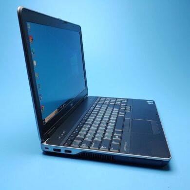 Ноутбук Dell Latitude E6540 / 15.6" (1920x1080) IPS / Intel Core i7-4810MQ (4 (8) ядра по 2.8 - 3.8 GHz) / 16 GB DDR3 / 480 GB SSD / AMD Radeon HD 8790M, 2 GB GDDR5, 128-bit / DVD-RW / Win 10 Pro