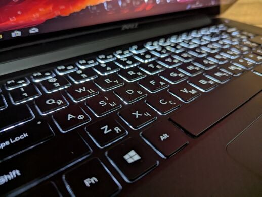 Ігровий ноутбук Dell XPS 15 9550 / 15.6" (3840x2160) IPS / Intel Core i7-6700HQ (4 (8) ядра по 2.6 - 3.5 GHz) / 16 GB DDR4 / 480 GB SSD / nVidia GeForce GTX 960M, 2 GB GDDR5, 128-bit / USB Type-C / HDMI / Windows 10