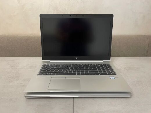 Ігровий ноутбук HP EliteBook 850 G6 / 15.6" (1920x1080) IPS / Intel Core i7-8650U (4 (8) ядра по 1.9 - 4.2 GHz) / 16 GB DDR4 / 512 GB SSD M.2 / AMD Radeon RX 550, 2 GB GDDR5, 128-bit / WebCam / USB 3.1 / HDMI