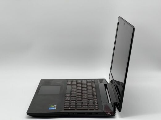 Ігровий ноутбук Б-клас Lenovo Y50-70 / 15.6" (3840x2160) IPS / Intel Core i7-4710HQ (4 (8) ядра по 2.5 - 3.5 GHz) / 16 GB DDR3 / 240 GB SSD / nVidia GeForce GTX 860M, 2 GB GDDR5, 128-bit / WebCam