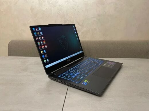 Игровой ноутбук MSI Cyborg 15 A12VF-055CA / 15.6" (1920x1080) IPS / Intel Core i7-12650H (10 (16) ядер по 2.3 - 4.7 GHz) / 16 GB DDR5 / 512 GB SSD M.2 / nVidia GeForce RTX 4060, 8 GB GDDR6, 128-bit / WebCam / HDMI
