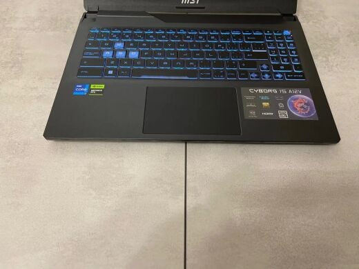 Игровой ноутбук MSI Cyborg 15 A12VF-055CA / 15.6" (1920x1080) IPS / Intel Core i7-12650H (10 (16) ядер по 2.3 - 4.7 GHz) / 16 GB DDR5 / 512 GB SSD M.2 / nVidia GeForce RTX 4060, 8 GB GDDR6, 128-bit / WebCam / HDMI