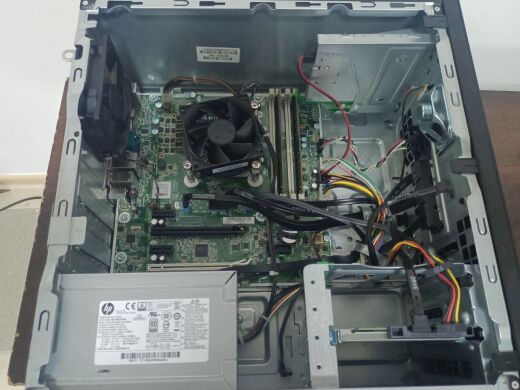 Компьютер HP EliteDesk 705 G3 Tower / AMD Pro A10-8770 (4 ядра по 3.5 - 3.8 GHz) / 8 GB DDR4 / 240 GB SSD / AMD Radeon R7 Graphics / DVD-ROM / 280W