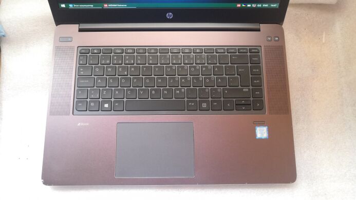 Мобильная рабочая станция Б-класс HP ZBook Studio G3 / 15.6" (1920x1080) IPS / Intel Core i7-6820HQ (4 (8) ядра по 2.7 - 3.6 GHz) / 8 GB DDR4 / 256 GB SSD / nVidia Quadro M1000M, 4 GB DDR5, 128-bit / WebCam Мобильная рабочая станция Б-класс HP ZBook Studio G3 / 15.6" (1920x1080) IPS / Intel Core i7-6820HQ (4 (8) ядра по 2.7 - 3.6 GHz) / 8 GB DDR4 / 256 GB SSD / nVidia Quadro M1000M, 4 GB DDR5, 128-bit / WebCam
