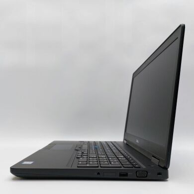 Мобільна робоча станція Dell Precision 3530 / 15.6" (1920x1080) IPS / Intel Core i7-8750H (6 (12) ядер по 2.2 - 4.1 GHz) / 16 GB DDR4 / 512 GB SSD / nVidia Quadro P600 Mobile, 4 GB GDDR5, 128-bit / WebCam / Win 11 Pro