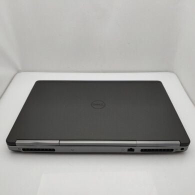 Мобильная рабочая станция Dell Precision 7710 / 17.3" (1920x1080) IPS / Intel Core i5-6300HQ (4 ядра по 2.3 - 3.2 GHz) / 16 GB DDR4 / 512 GB SSD / AMD Radeon R9 M375X, 2 GB GDDR5, 128-bit / Win 10 Pro