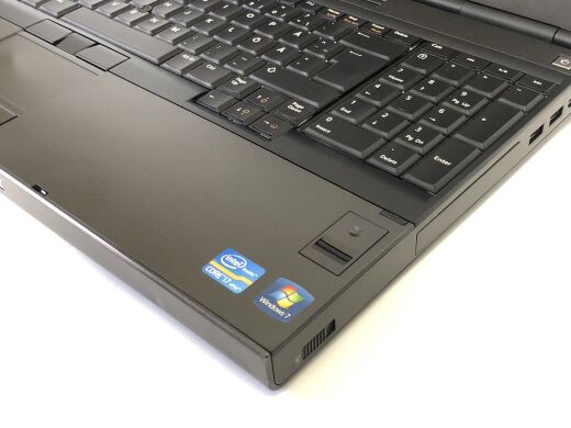 Мобільна робоча станція Dell Precision M4600 / 15.6" (1920x1080) TN / Intel Core i7-2760QM (4 (8) ядра по 2.4 - 3.5 GHz) / 8 GB DDR3 / 256 GB SSD / nVidia Quadro 2000M, 2 GB GDDR3, 128-bit / WebCam / Win 10 Pro