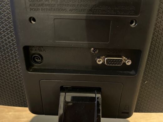 Монітор LG Flatron 19EN33S / 19" (1366x768) TN / VGA