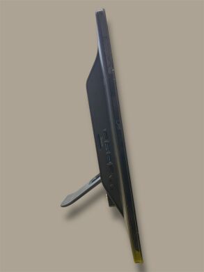 Моноблок Б-класс Asus ET2013IUKI / 20" (1600x900) TN / Intel Core i5-3550S (4 ядра по 3.0 - 3.7 GHz) / 8 GB DDR3 / 128 GB SSD / Intel HD Graphics 2000 / WebCam