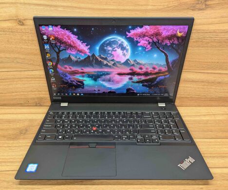 Ультрабук Б-клас Lenovo ThinkPad T590 / 15.6" (1920x1080) IPS / Intel Core i7-8565U (4 (8) ядра по 1.8 - 4.6 GHz) / 16 GB DDR4 / 512 GB SSD / Intel UHD Graphics 620 / WebCam / TouchID / Windows 10