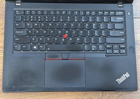 Ультрабук Lenovo ThinkPad T470 / 14" (1920x1080) IPS / Intel Core i5-6300U (2 (4) ядра 2.4 - 3.0 GHz) / 8 GB DDR4 / 128 GB SSD / Intel HD Graphics 520 / WebCam / HDMI Ультрабук Lenovo ThinkPad T470 / 14" (1920x1080) IPS / Intel Core i5-6300U (2 (4) ядра 2.4 - 3.0 GHz) / 8 GB DDR4 / 128 GB SSD / Intel HD Graphics 520 / WebCam / HDMI