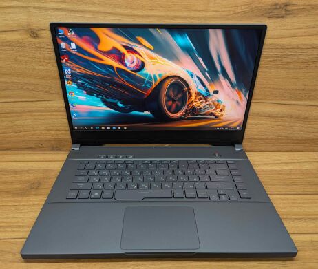 Игровой ноутбук Asus ROG Zephyrus M15 G0502 LW / 15.6" (1920x1080) IPS / Intel Core i7-10750H (6 (12) ядер по 2.6 - 5.0 GHz) / 16 GB DDR4 / 1000 GB SSD / nVidia GeForce RTX 2070, 8 GB GDDR6, 256-bit / HDMI / Windows 10