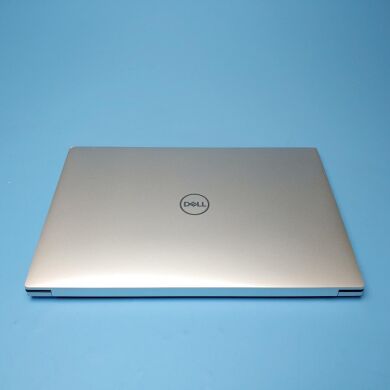 Ноутбук Dell XPS 15 9500 / 15.6" (1920x1080) IPS / Intel Core i5-10300H (4 (8) ядра по 2.5 - 4.5 GHz) / 16 GB DDR4 / 512 GB SSD / Intel UHD Graphics / WebCam / Win 11 Home