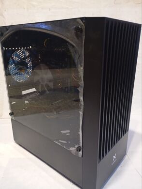 Игровой ПК Vinga CS316B Tower / Intel Xeon E5-2650 V2 (8 (16) ядра по 2.6 - 3.4 GHz) / 8 GB DDR3 / 120 GB SSD / nVidia GeForce GTX 960, 2 GB GDDR5, 128-bit / 650W