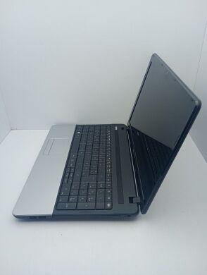 Ноутбук Acer E1-531 / 15.6" (1366x768) TN / Intel Core i3-3120M (2 (4) ядра по 2.5 GHz) / 8 GB DDR3 / 240 GB SSD / Intel HD Graphics / WebCam