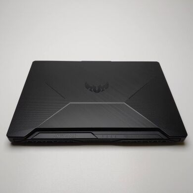 Ігровий ноутбук Asus TUF Gaming FA506IU / 15.6" (1920x1080) IPS / AMD Ryzen 7 4800H (8 (16) ядер по 2.9 - 4.2 GHz) / 16 GB DDR4 / 512 GB SSD / nVidia GeForce GTX 1660 Ti, 6 GB GDDR6, 192-bit / WebCam / Win 10 Home