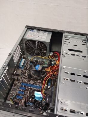 ПК Б-класс GameMax Tower / Intel Core i5-2400 (4 ядра по 3.1 - 3.4 GHz) / 8 GB DDR3 / 500 GB HDD / Intel HD Graphics 2000 / 400W