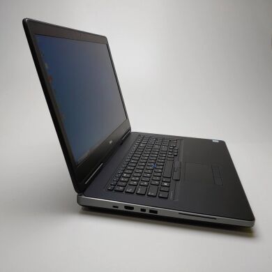 Мобільна робоча станція Dell Precision 7720 / 17.3" (1920x1080) IPS / Intel Core i7-7820HQ (4 (8) ядра по 2.9 - 3.9 GHz) / 8 GB DDR4 / 256 GB SSD + 1000 GB HDD / nVidia Quadro M1200, 4 GB GDDR5, 128-bit / WebCam / Win 10 Pro Мобільна робоча станція Dell Precision 7720 / 17.3" (1920x1080) IPS / Intel Core i7-7820HQ (4 (8) ядра по 2.9 - 3.9 GHz) / 8 GB DDR4 / 256 GB SSD + 1000 GB HDD / nVidia Quadro M1200, 4 GB GDDR5, 128-bit / WebCam / Win 10 Pro