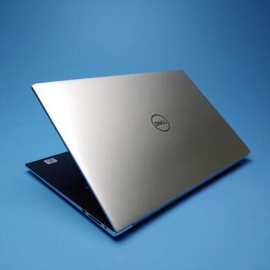 Ноутбук Dell XPS 15 9500 / 15.6" (1920x1080) IPS / Intel Core i5-10300H (4 (8) ядра по 2.5 - 4.5 GHz) / 16 GB DDR4 / 512 GB SSD / Intel UHD Graphics / WebCam / Win 11 Home