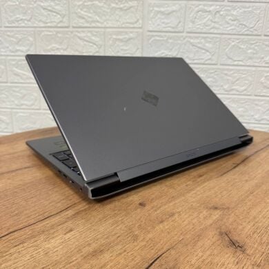 Ігровий ноутбук Б-клас HP Omen 16-ae0001nr / 16.1" (1920x1080) IPS / Intel Core i7-14700HX (20 (28) ядер по 1.5 - 5.5&nbsp;GHz) / 32 GB DDR5 / 1000 GB SSD NVMe / nVidia GeForce RTX 4070, 8 GB GDDR6, 128-bit / WebCam